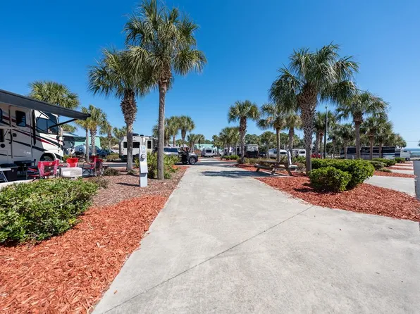 1843 Highway 98 W #14, Carrabelle, FL 32322