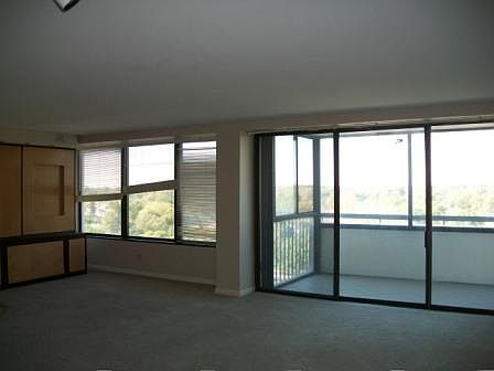 3rd image of 4000 N Meridian St APT 11J