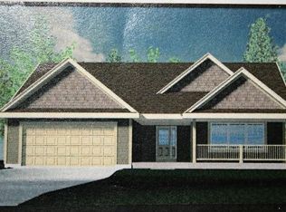 122 Rushmore Ln, Hartford, WI 53027