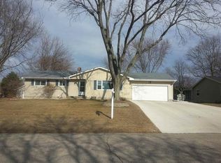 444 Cheryl St, Cottage Grove, WI 53527
