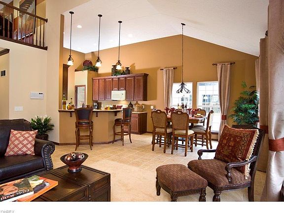 5th image of 10459 Dogwood Dr