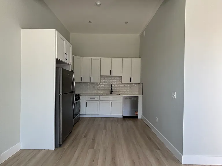 314 Pond St #3 — Photo 3