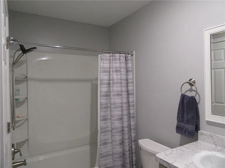 524 Eastbrooke Ln — Photo 11