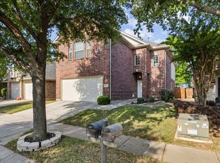 541 Kirby Dr, Argyle, TX 76226