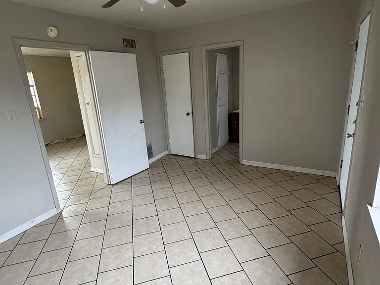 210 Marston Ave #A — Photo 5
