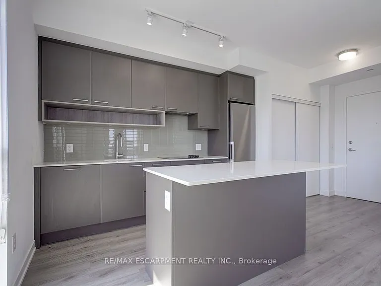 3005 Pine Glen Rd #408 — Photo 5