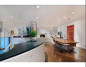 5th image of 425 W Eugenie St