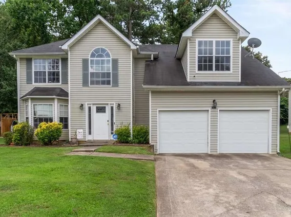 7071 Deshon Hills Ln, Lithonia, GA 30058