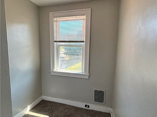 pittsburgh-pennsylvania-11436190 picture