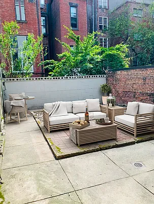 Rented by REAL New York | media 8