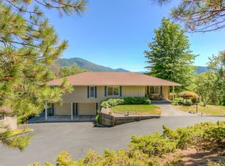 165 Lance Dr, Grants Pass, OR