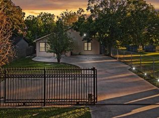 9506 E Avenue I, Houston, TX 77012