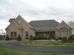 985 Clifftop Rd, Blaine, TN 37709