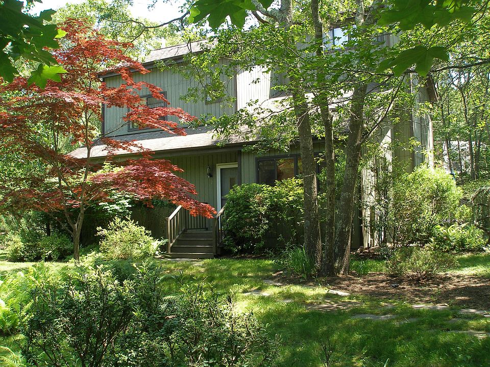 1st image of 12 Mount Misery Dr