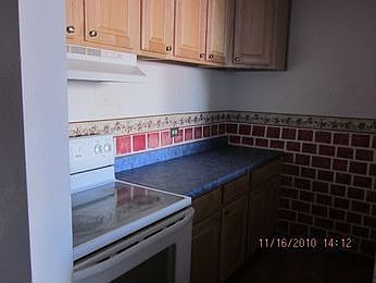 2nd image of 2231 S Vaughn Way Unit 115