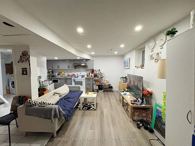 161 Ponymeadow Ter #BASEMENT — Photo 9