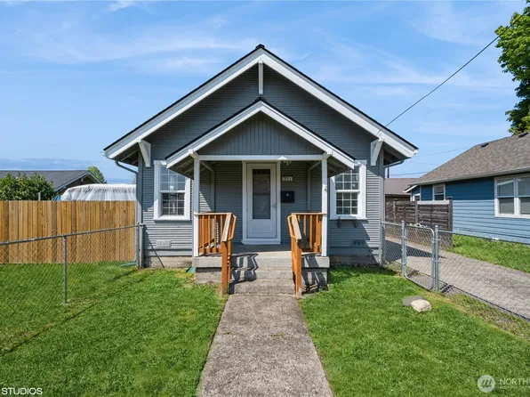 211 Yew Street, Centralia, WA 98531