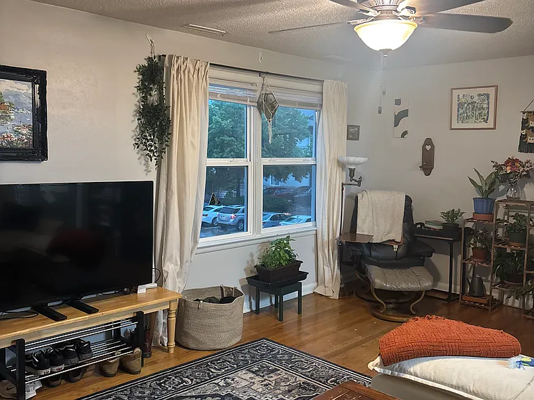 136 Campus Ave #4 — Photo 1