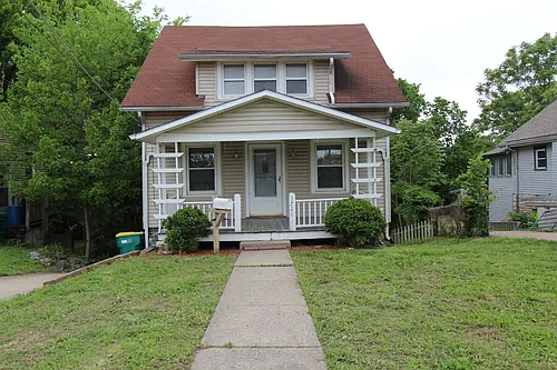 3728 Springfield St Photo 1