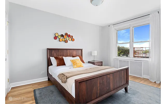 Sold by Douglas Elliman | media 18