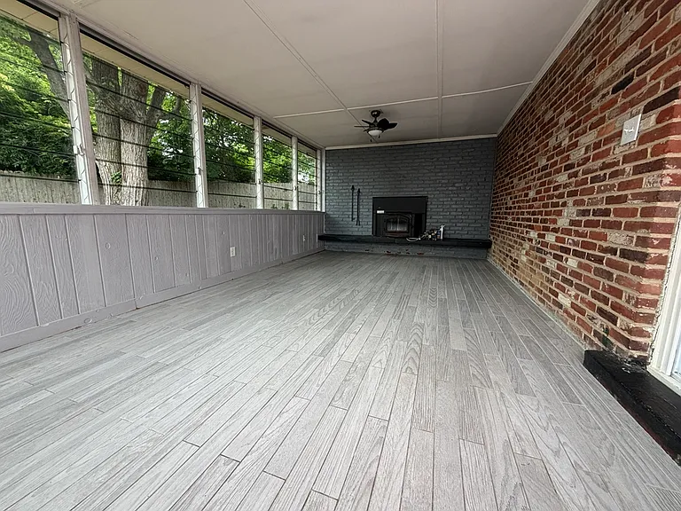 3211 Carillon Dr — Photo 19