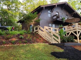 255 Prairie Flower Dr, Cleveland, GA 30528