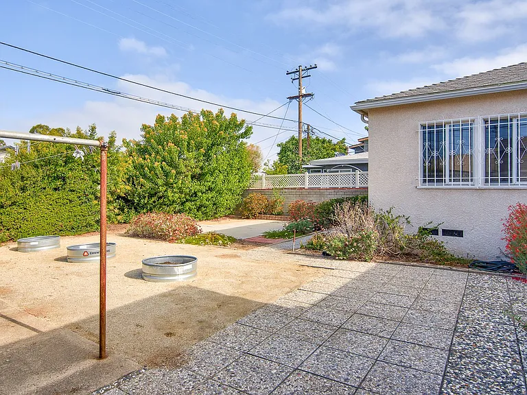 4734 College Ave — Photo 30