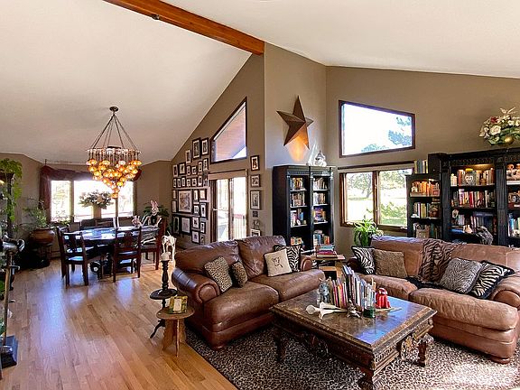 Living & Dining
