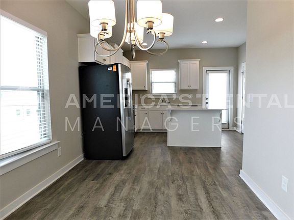 5th image of 15532 Crimson Ridge Cir