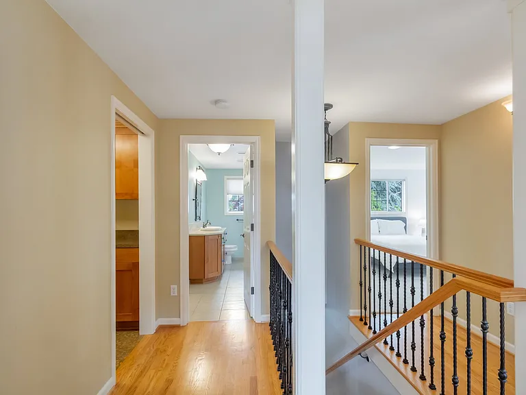 Upper level