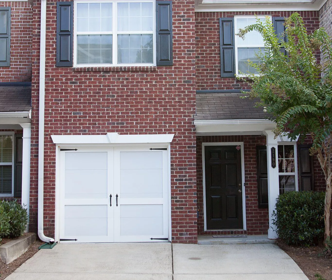 2190 Meadow Peak Rd — Photo 1