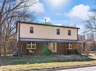 1008 Winslow Rd, Belleville, IL 62223