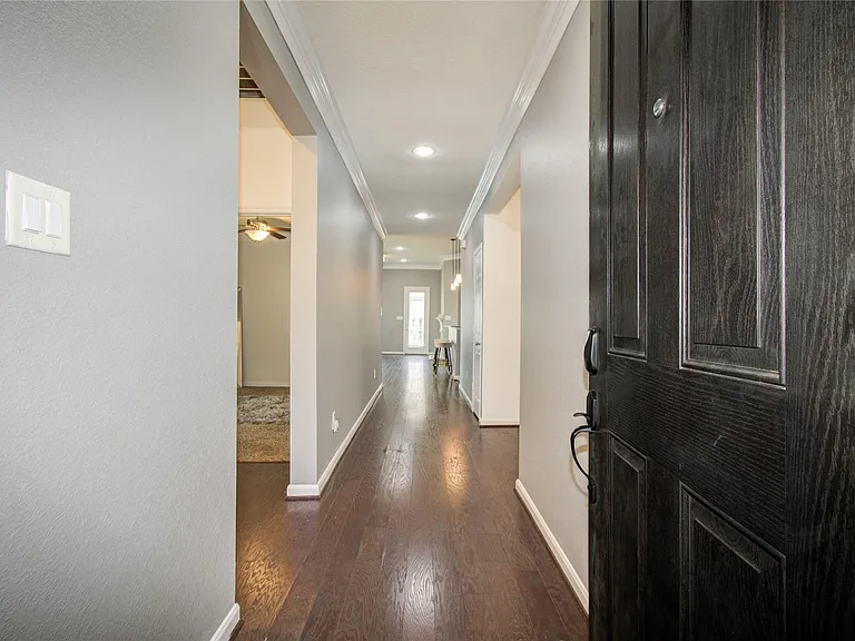 18707 Naples Ridge Ct — Photo 5