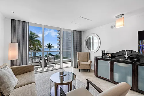 4441 Collins Ave #ID1540533P Photo 1