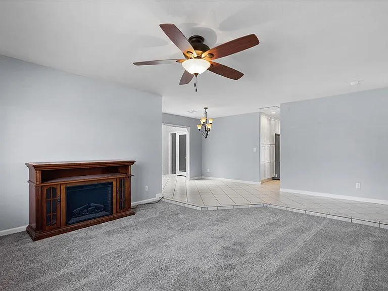 8678 E Roosevelt Cir — Photo 11