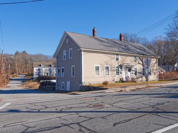 96-98 S Main St, Pascoag, RI 02859