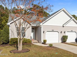 502 Village Green Dr UNIT 19B, Morehead City, NC 28557