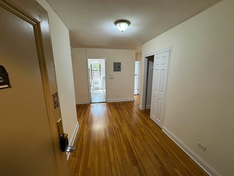 1st image of 8310 118th St APT 6D
