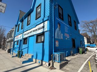 1594 Dupont St #6, Toronto, ON M6P3S7