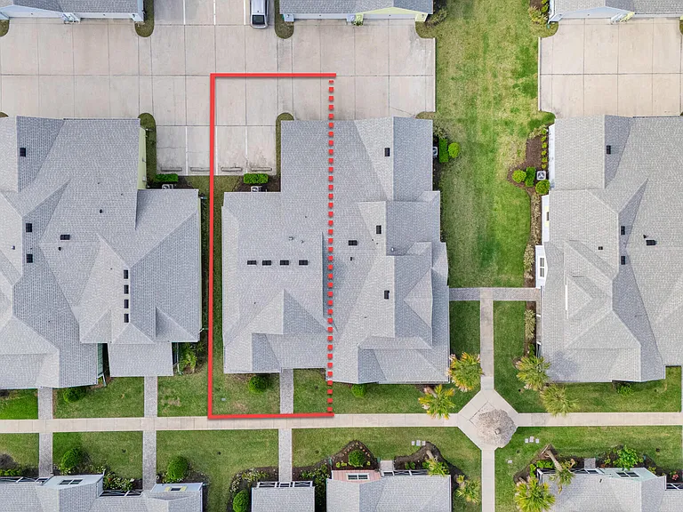 402 Parrot Ln — Photo 29