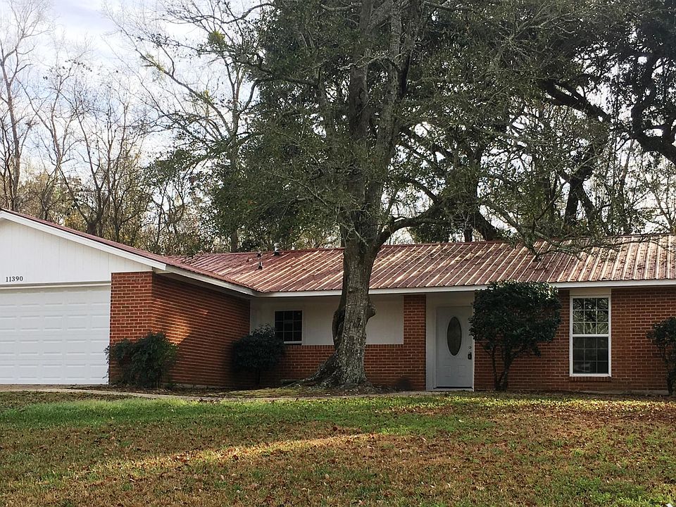 1st image of 11390 S Pine Dr