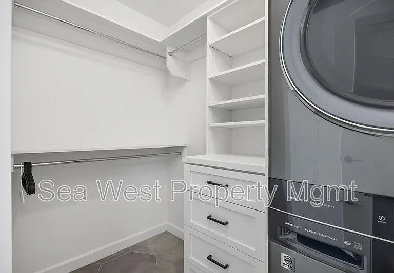 778 Del Riego Ave — Photo 16