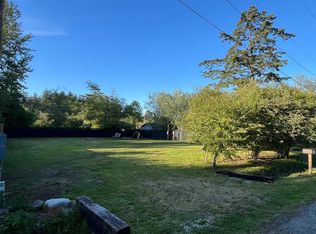 1542 Columbia Vista Drive, Point Roberts, WA 98281