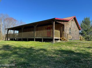 493 Wild Rose Heights Rd, Rose Hill, VA 24281