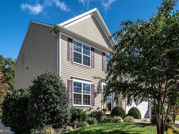 3rd image of 9903 Box Oak Ct