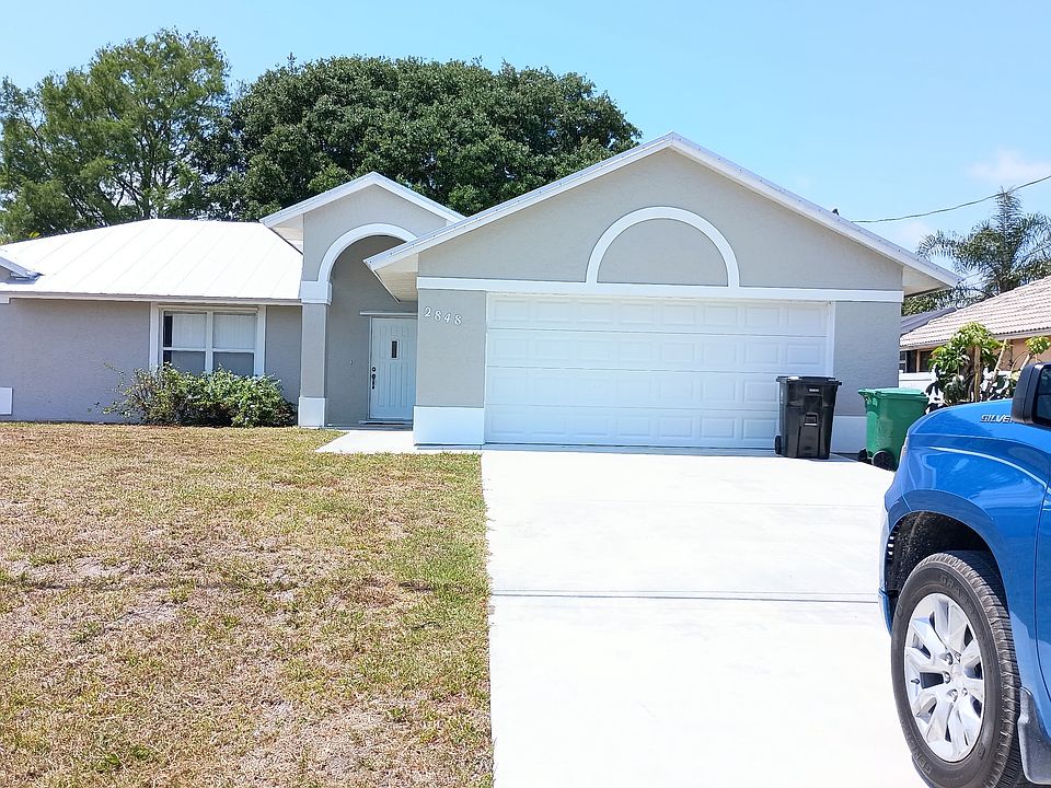 1st image of 2848 SE Eagle Dr