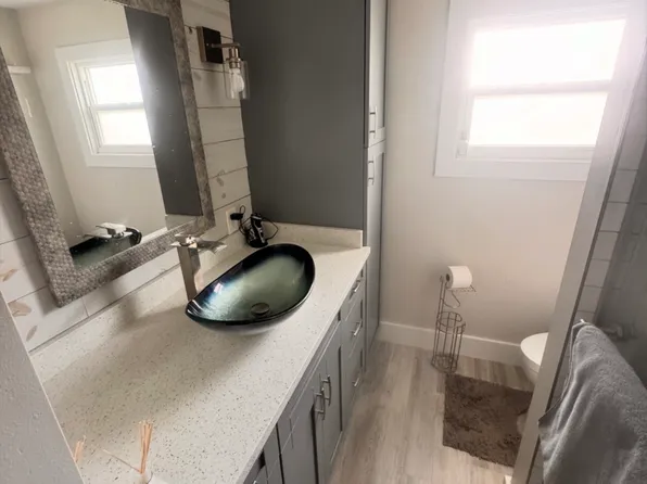 (undisclosed Address), Largo, FL 33771