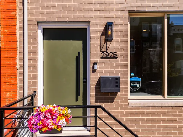 2925 Master St, Philadelphia, PA 19121