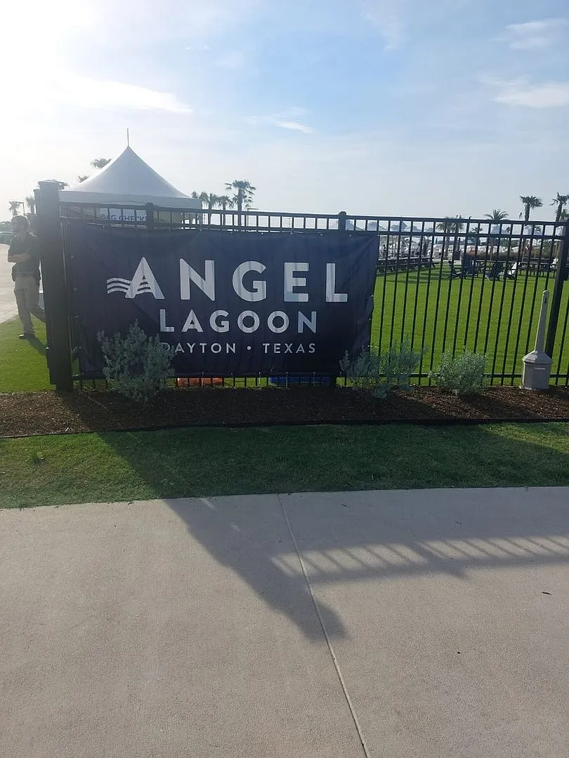 Newly constructed 3BR House beside Angel Lagoon in Dayton — Photo 4