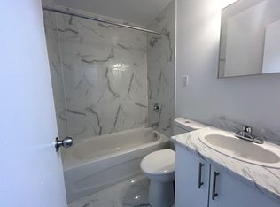 Mayfair Apartments, Barrie, ON L4M 5K1